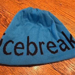 Icebreaker Merino Wool toque beanie.